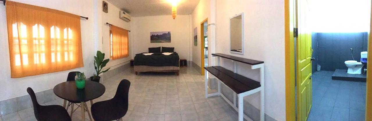 Bamboo Hostel Thakhek Extérieur photo