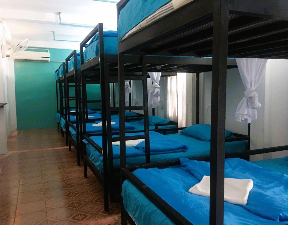 Bamboo Hostel Thakhek Extérieur photo